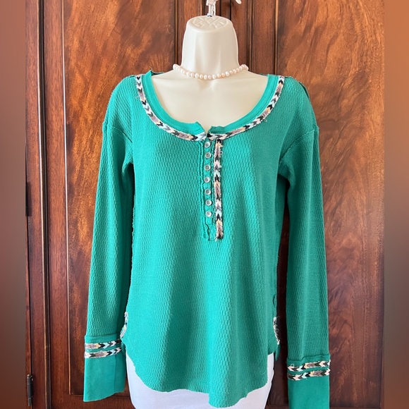 We The Free Green Henley Thermal, also known as the "Rainbow Thermal" - Picture 2 of 10